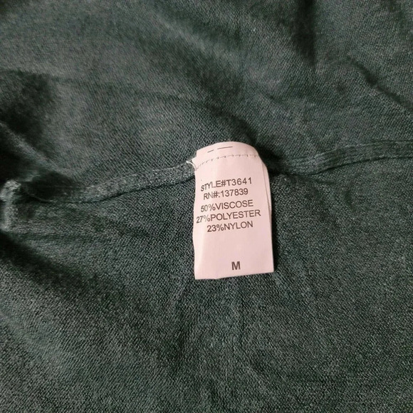 Debut women's Green Cardigan Sweater Size M Long Sleeve Open Pockets slit sides - Picture 10 of 10